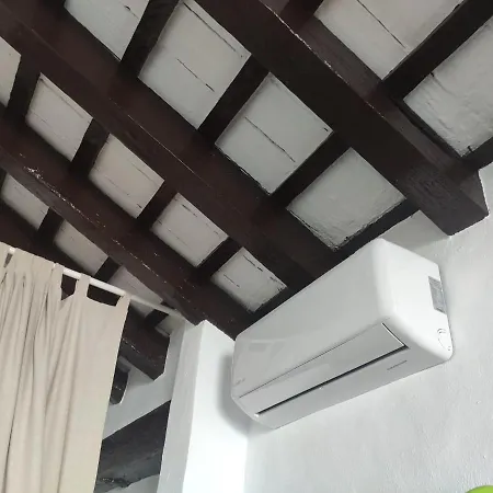 Tranquilo En El Centro De Conil * Conil De La Frontera