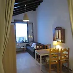 Tranquilo En El Centro De Conil Apartament *