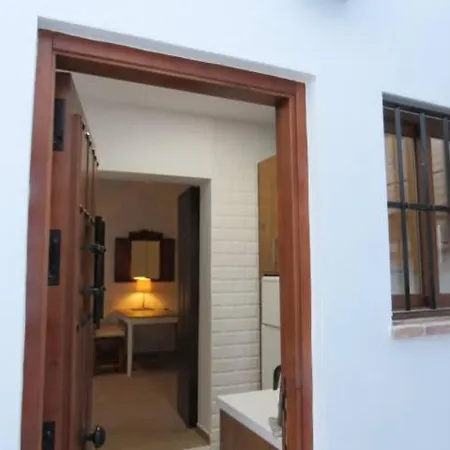 Tranquilo En El Centro De Conil コニル・デ・ラ・フロンテラ